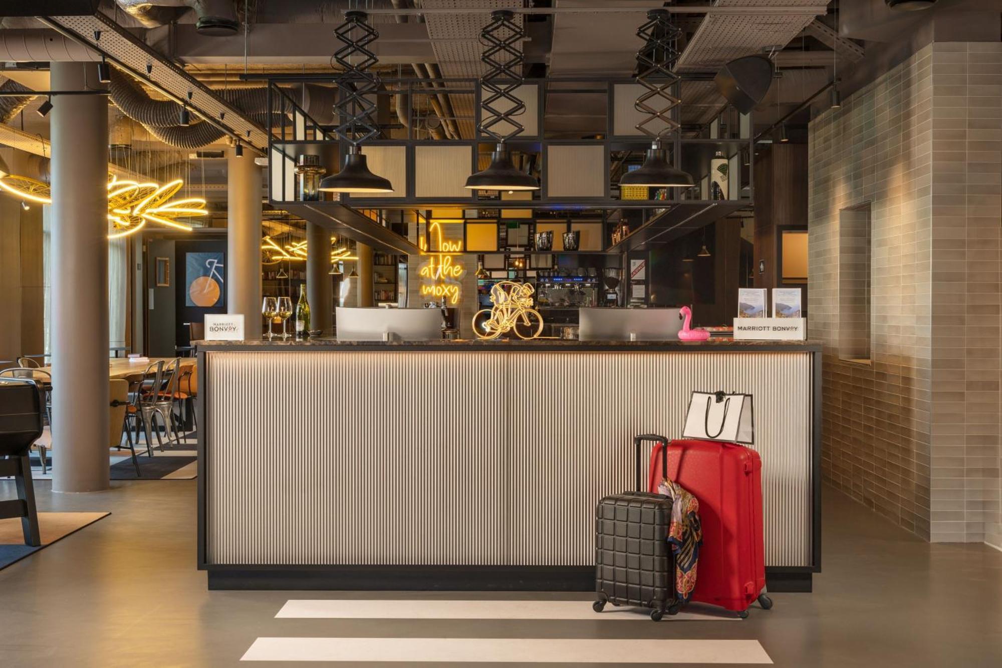 Moxy Paris Clamart Buitenkant foto