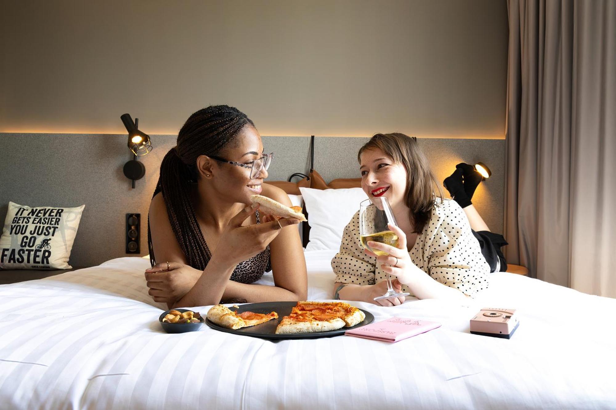 Moxy Paris Clamart Buitenkant foto